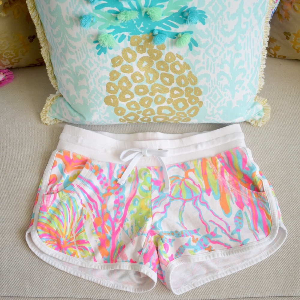 Lilly Pulitzer Scuba De Cuba Shorts NWOT